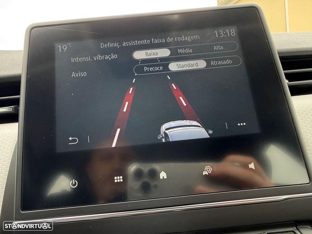 Renault Clio TCe 90 TECHNO - 25