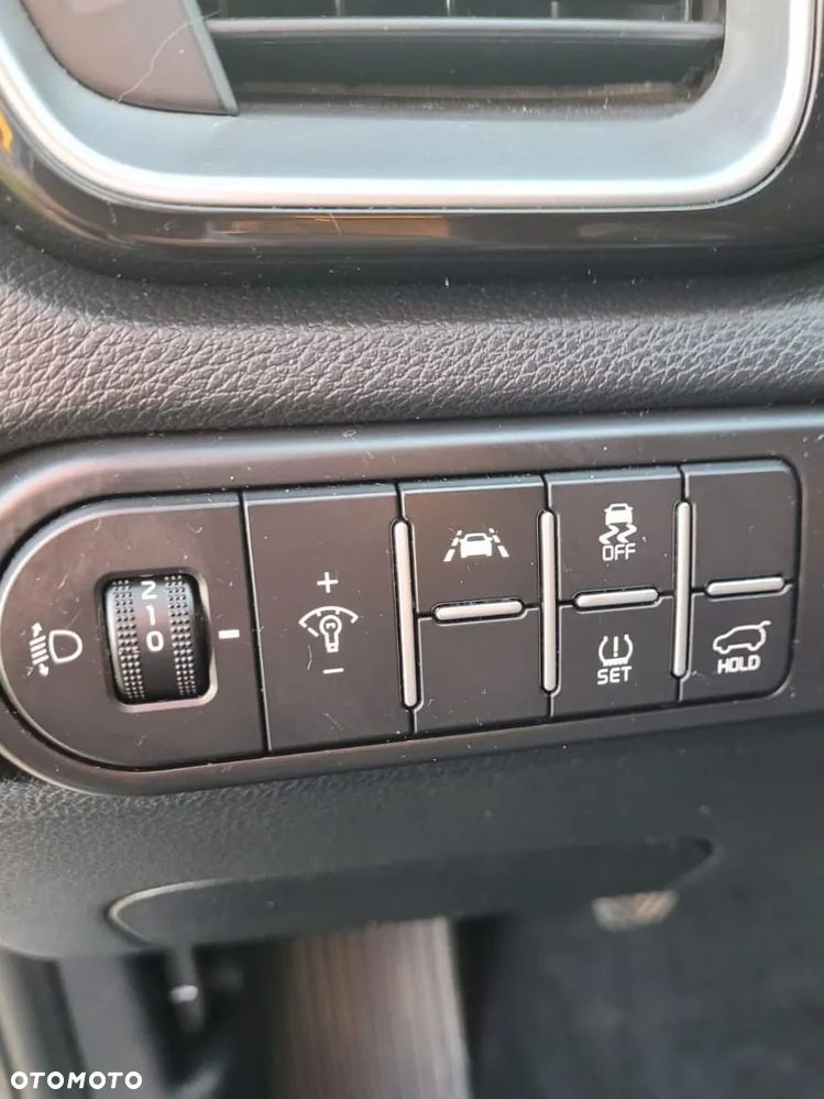 Kia Ceed 1.6 CRDi (48V Mild-Hybrid) Platinum - 5