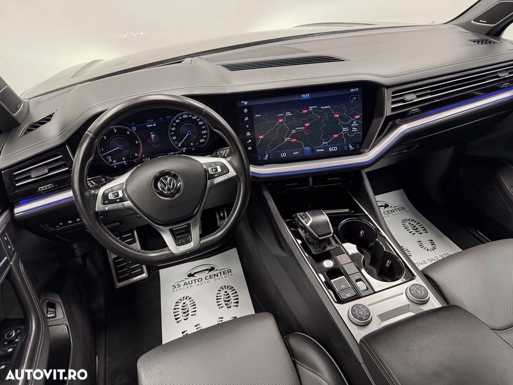Volkswagen Touareg 3.0 V6 TDI SCR 4Motion Automatik R-Line - 27
