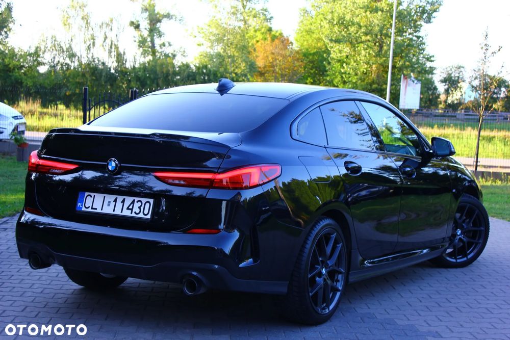 BMW Seria 2 218d M Sport sport - 13