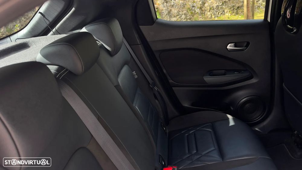 Nissan Juke 1.0 DIG-T Premiere Edition - 13