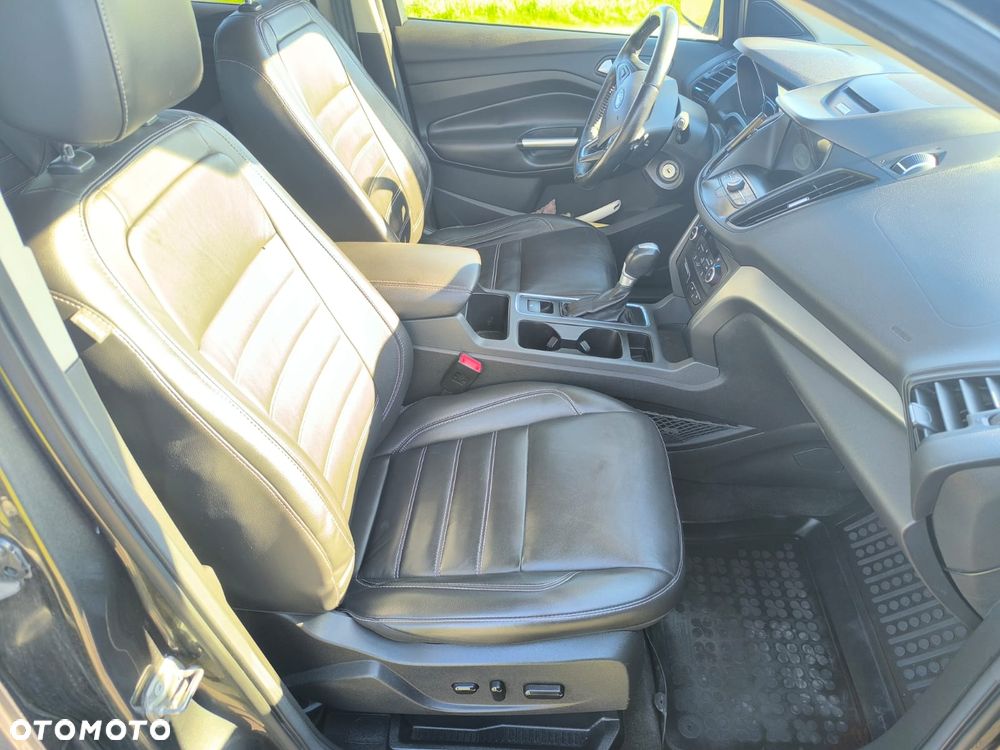 Ford Escape - 10
