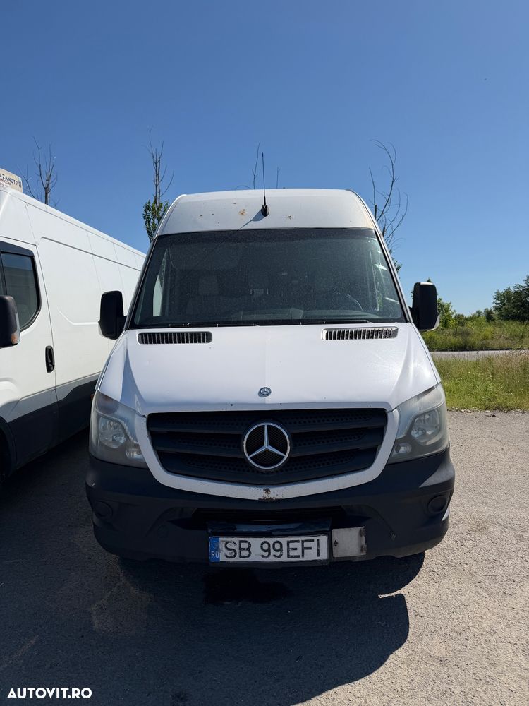 Mercedes-Benz Sprinter - 10