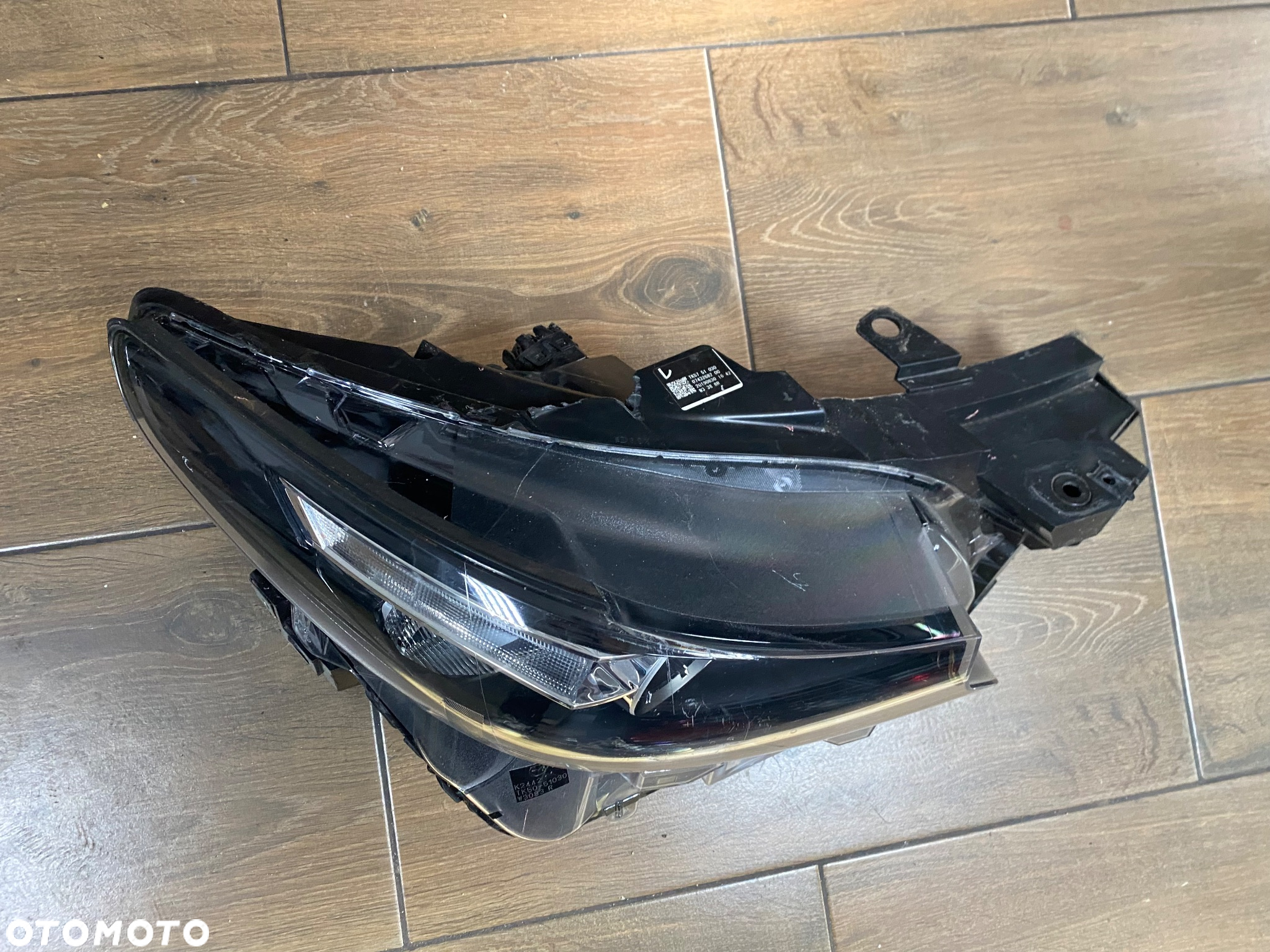 MAZDA CX9 2016- REFLEKTOR LAMPA PRZÓD LED ORG. - 2