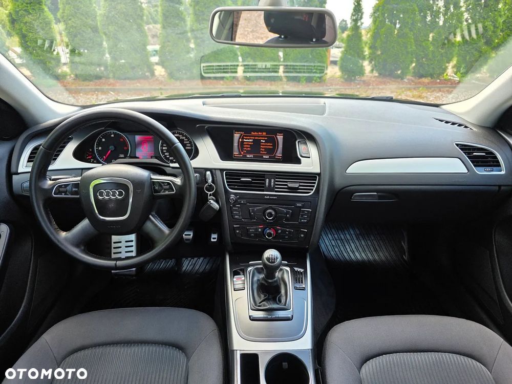 Audi A4 Avant - 23