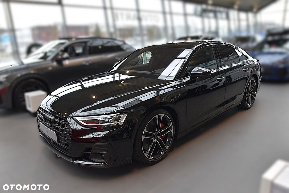 Audi S8 - 1
