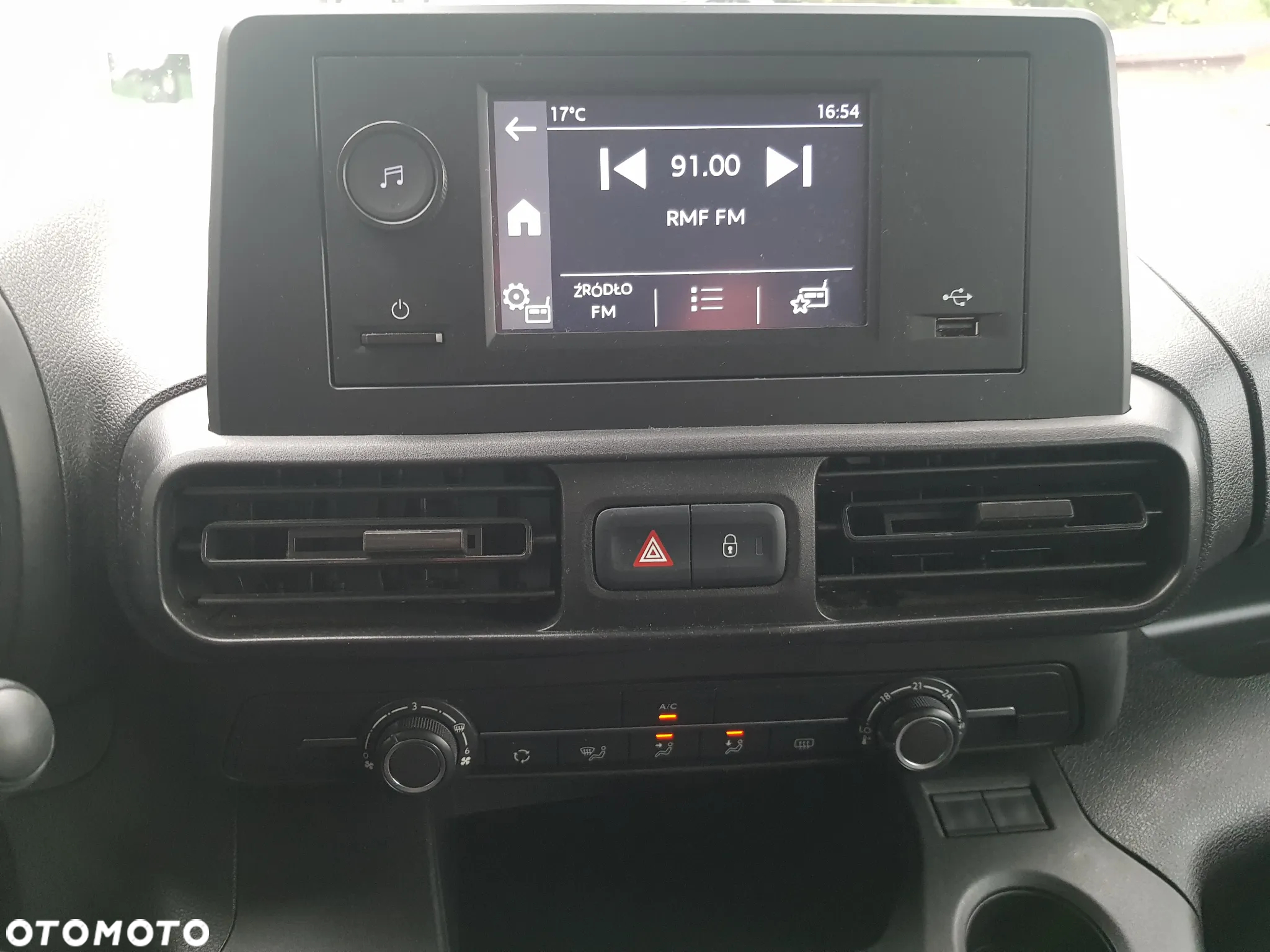 Toyota Proace City Verso 1.5 D-4D Business - 20
