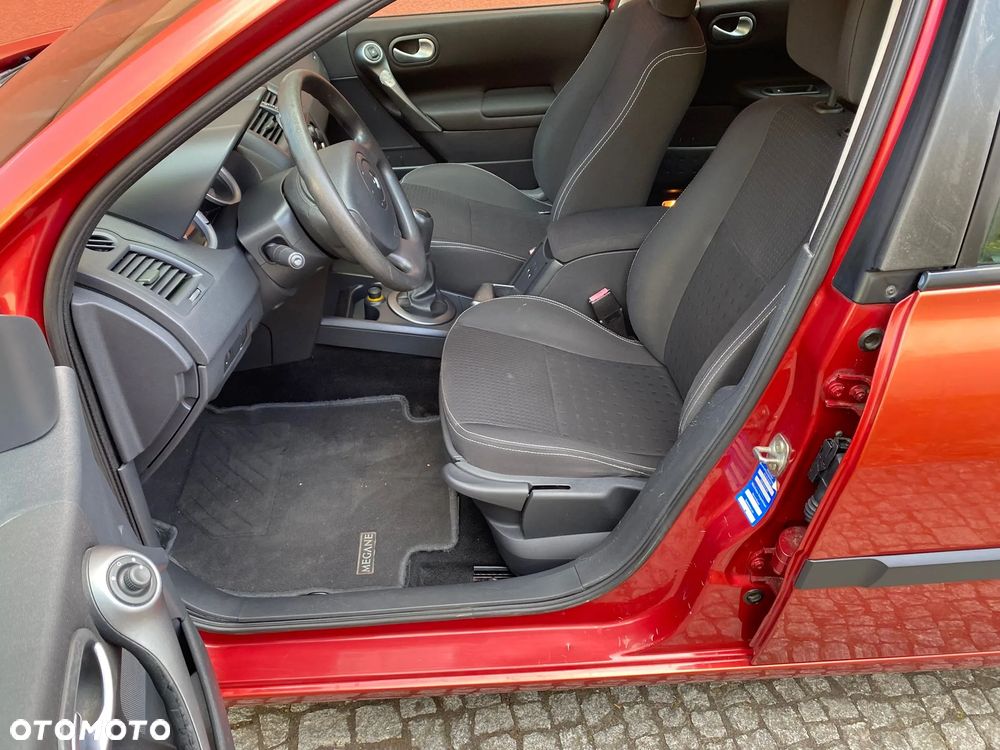 Renault Megane - 23
