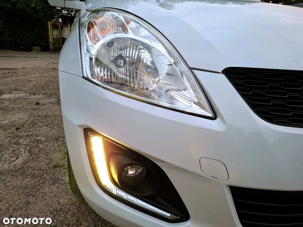 Suzuki Swift 1.2 BlackWhite - 7