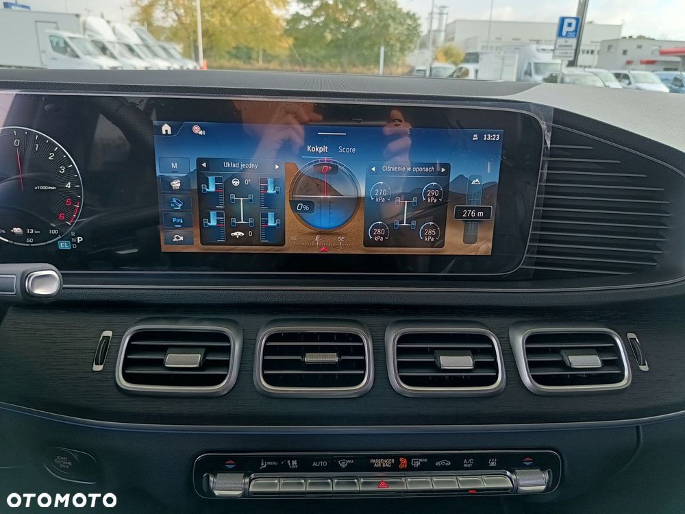 Mercedes-Benz GLE - 25