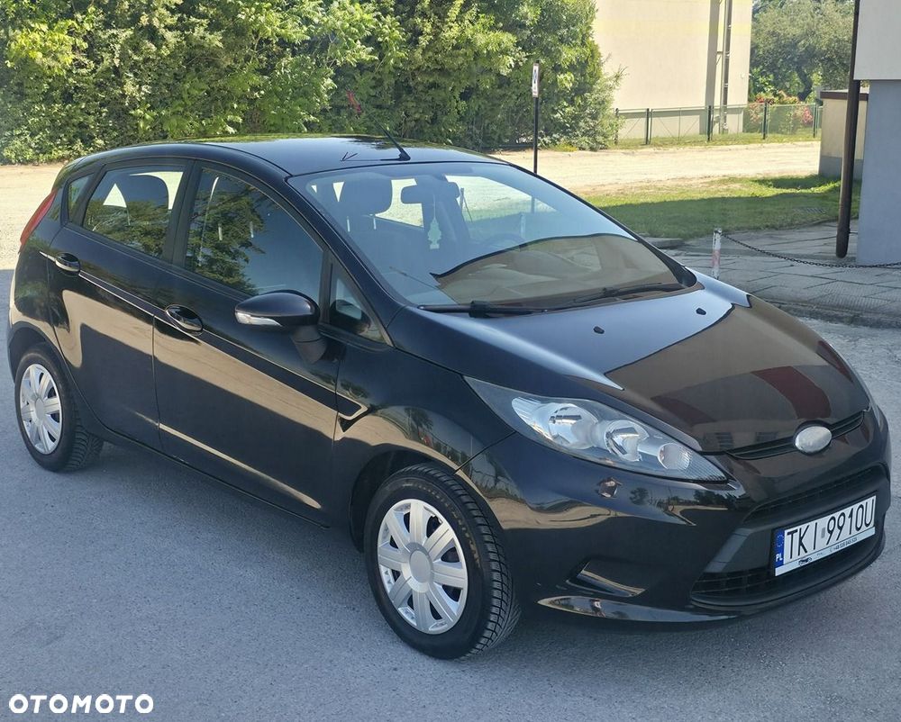 Ford Fiesta - 2