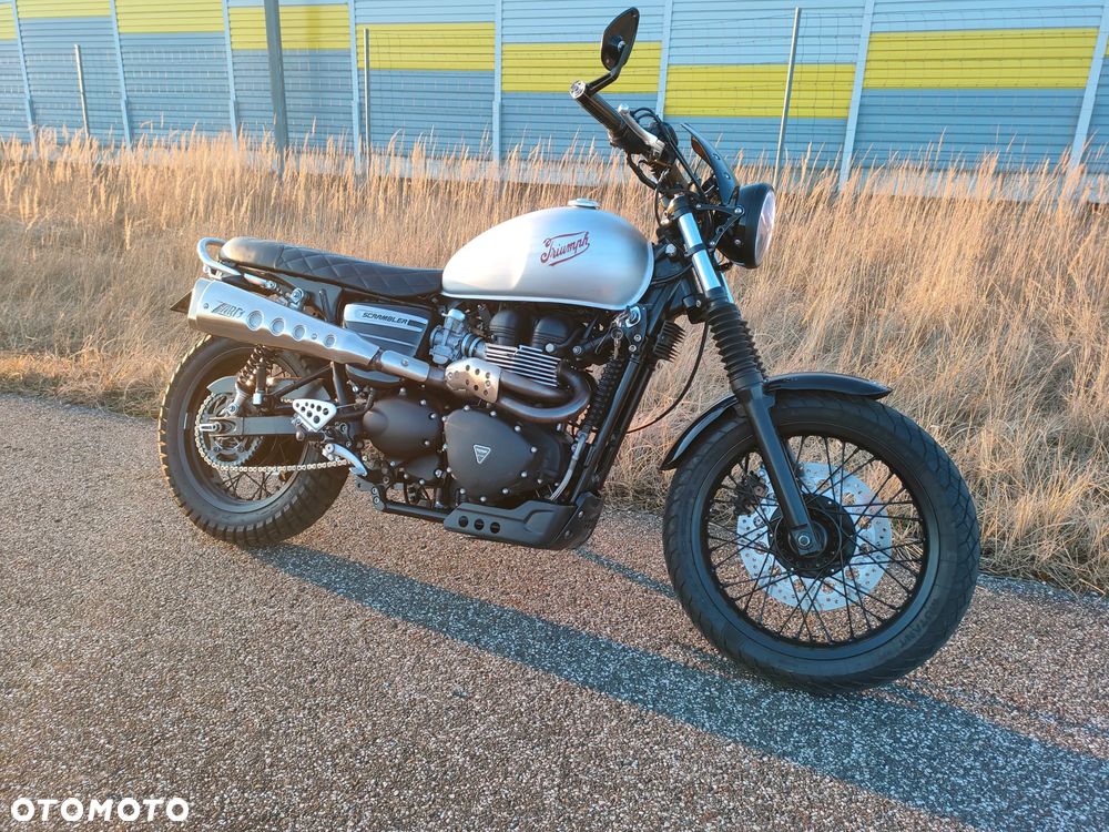 Triumph Scrambler - 19