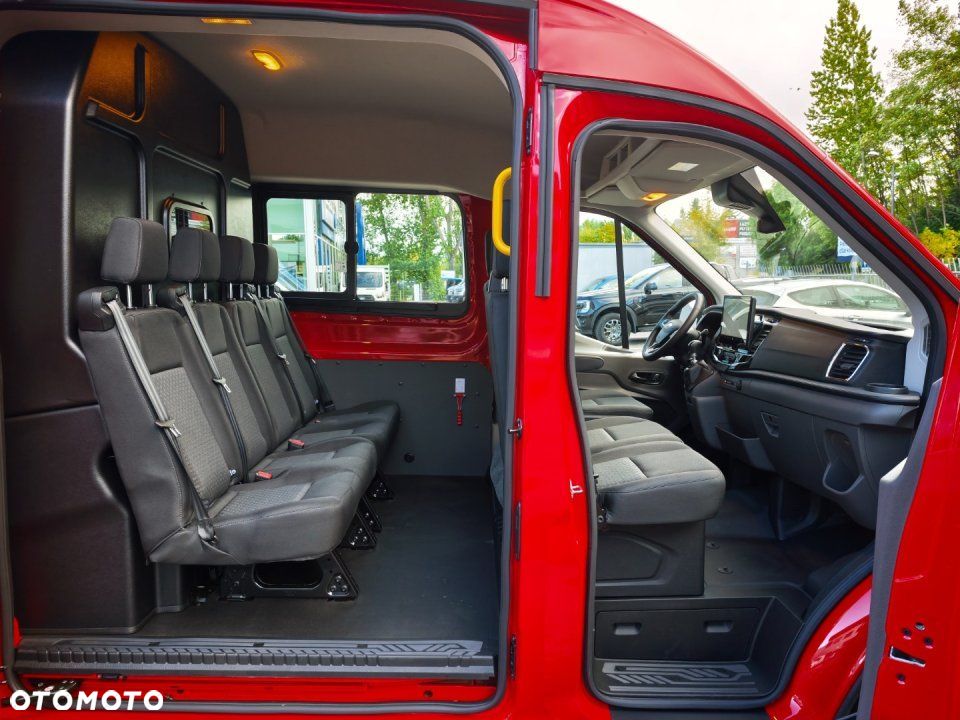 Ford Transit - 13