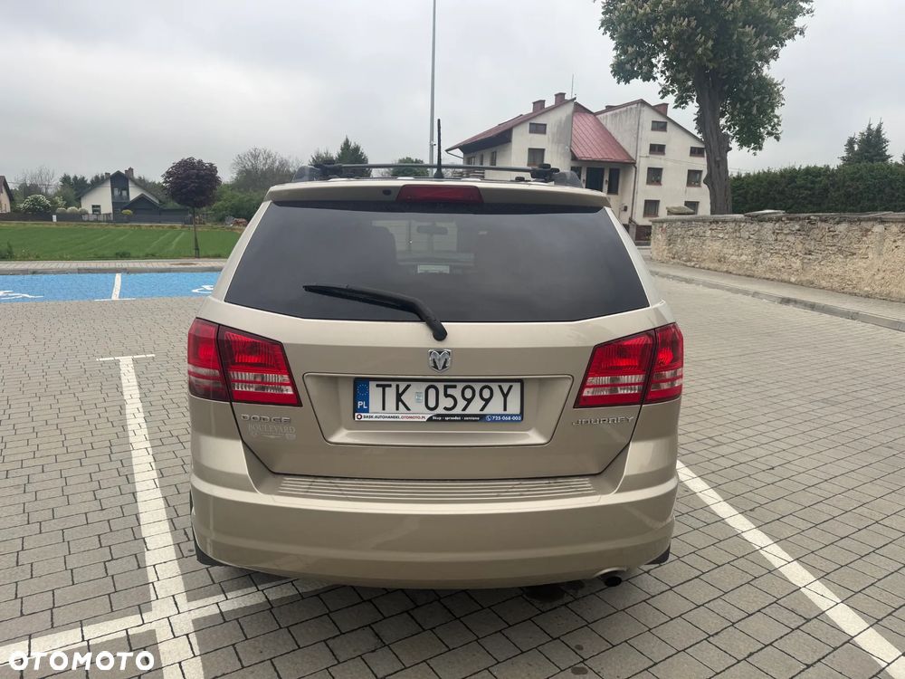 Dodge Journey - 5