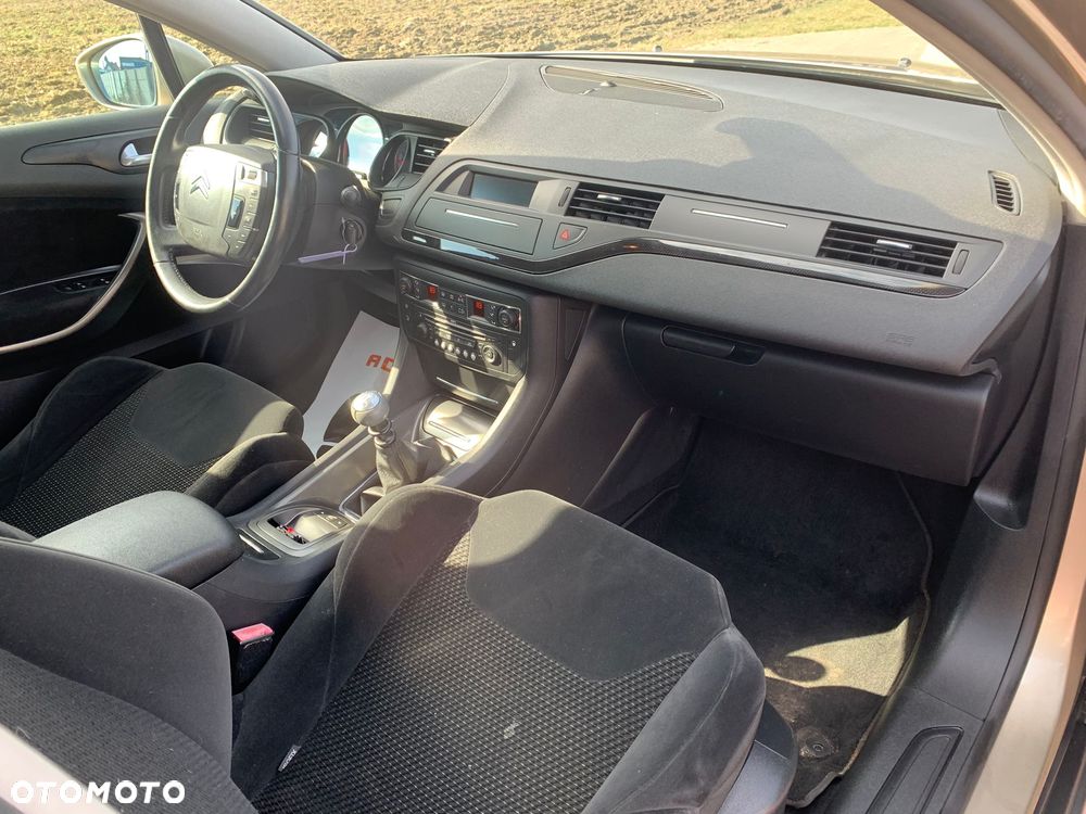 Citroën C5 HDi 140 FAP Confort - 31