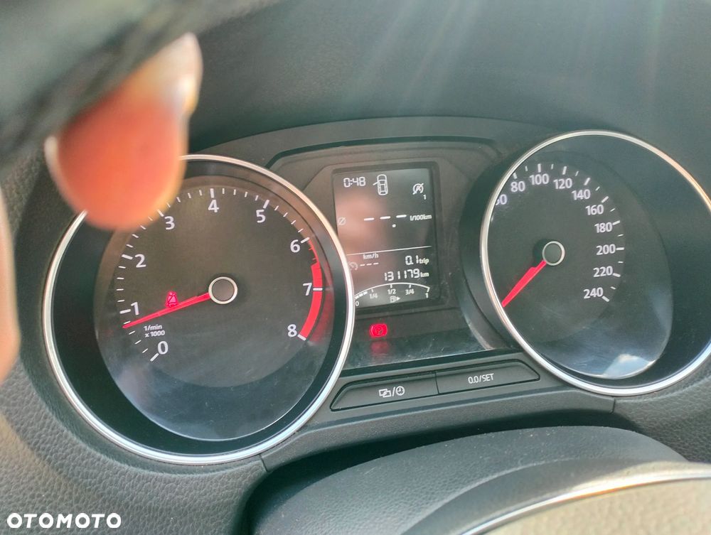 Volkswagen Polo 1.2 TSI Style - 25