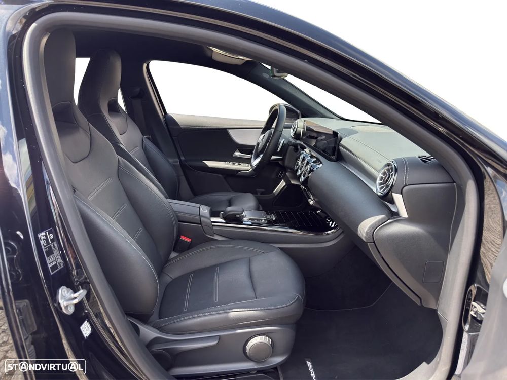 Mercedes-Benz A 250 e 8G-DCT AMG Line - 15