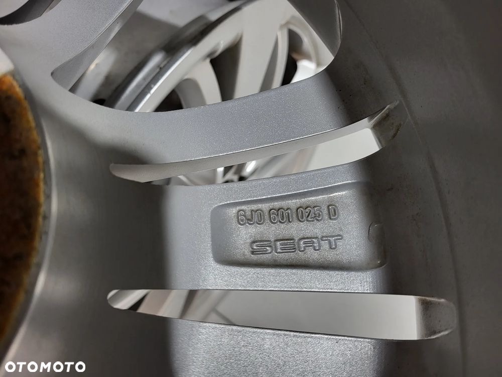 Seat Ibiza Felgi Aluminiowe 16 5x100 6J0601025D - 6