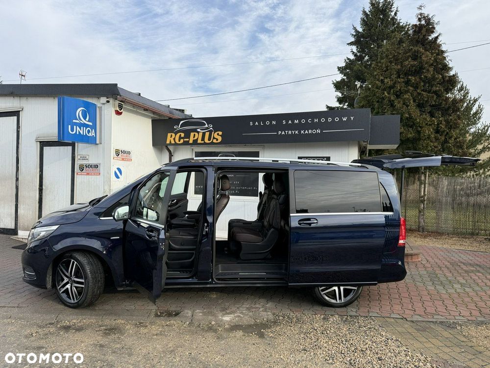 Mercedes-Benz Klasa V - 9