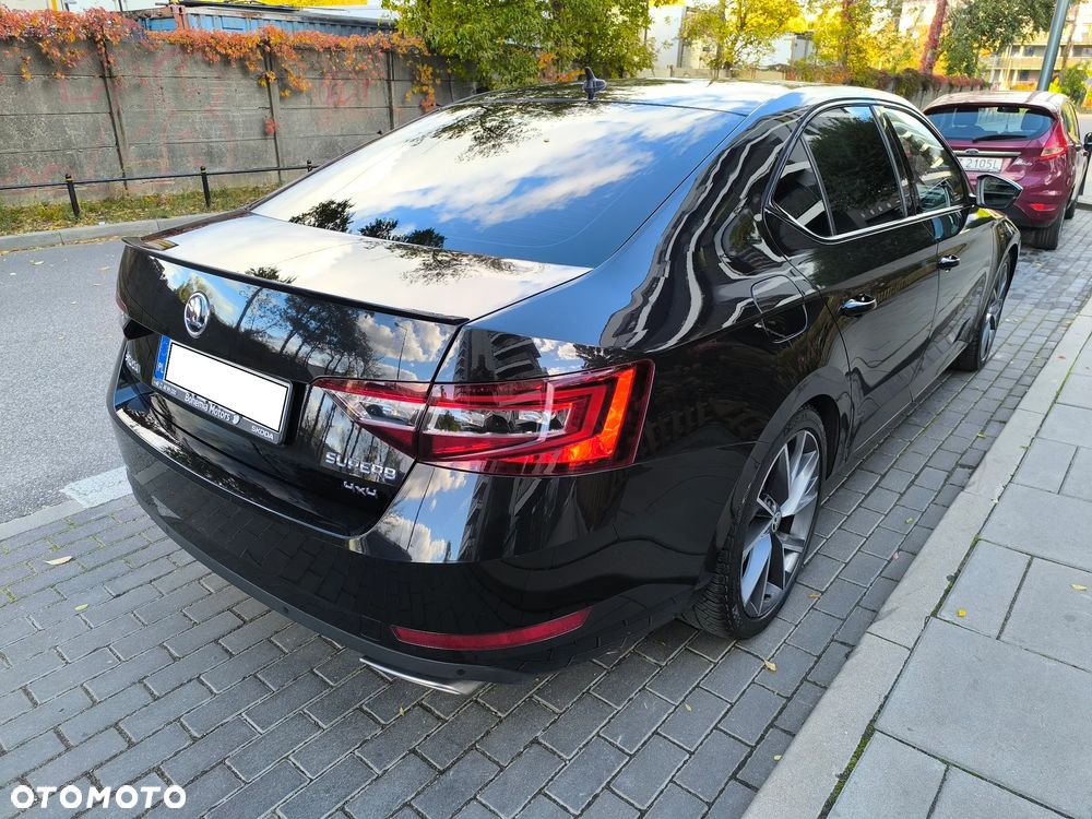 Skoda Superb 2.0 TSI 4x4 Sportline DSG - 3