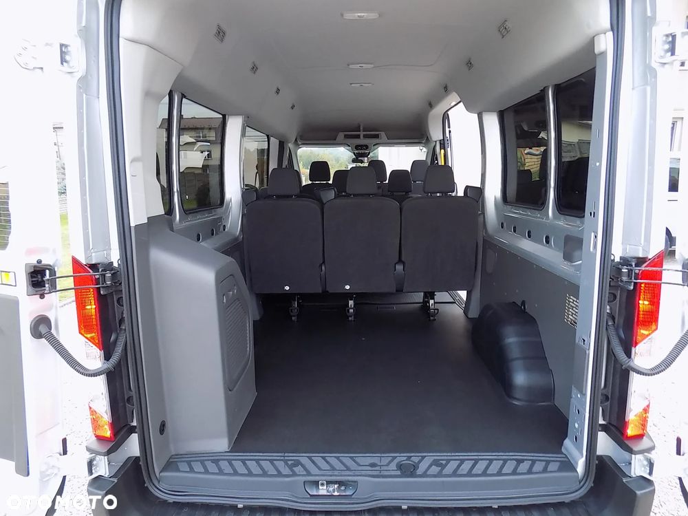 Ford Transit Kombi L3H2 Limited - 15
