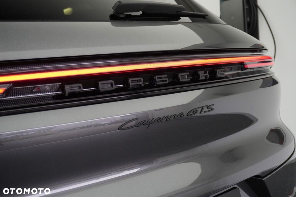 Porsche Cayenne - 10