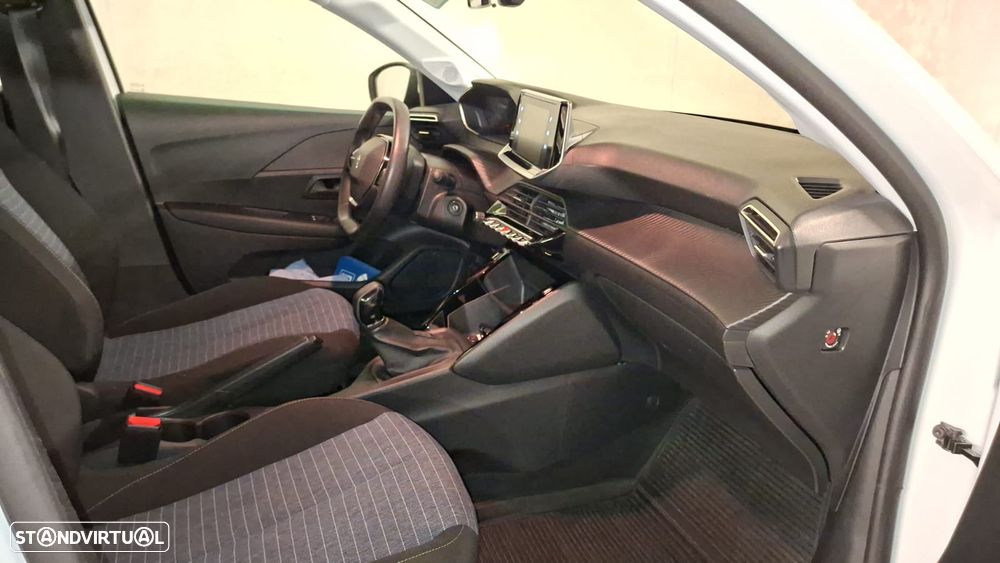 Peugeot 208 1.2 PureTech Active - 6