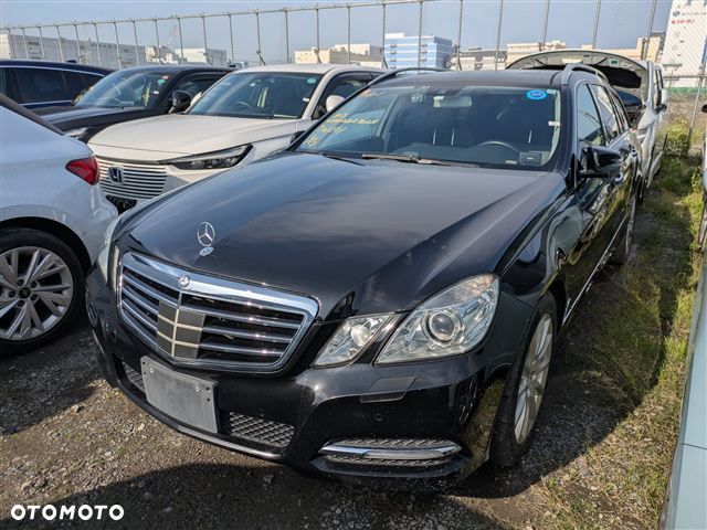 Mercedes-Benz Klasa E 300 4Matic 7G-TRONIC Avantgarde - 3