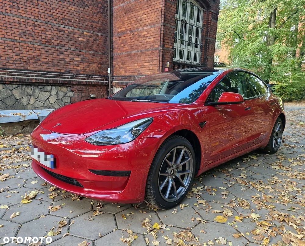 Tesla Model 3 RWD - 2