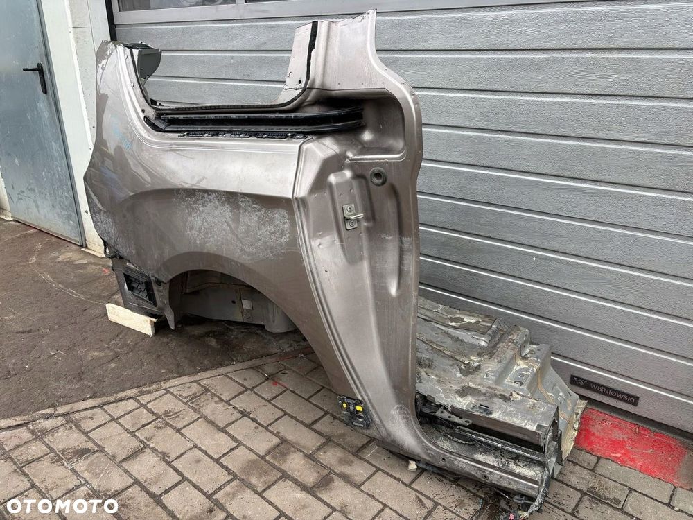 CHRYSLER PACIFICA II ĆWIARTKA PRAWA TYŁ BŁOTNIK GIEŁDA 16- - 2