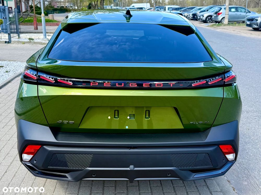 Peugeot 408 1.6 Plug-in Hybrid 240 GT Exclusive e-DCS7 - 3