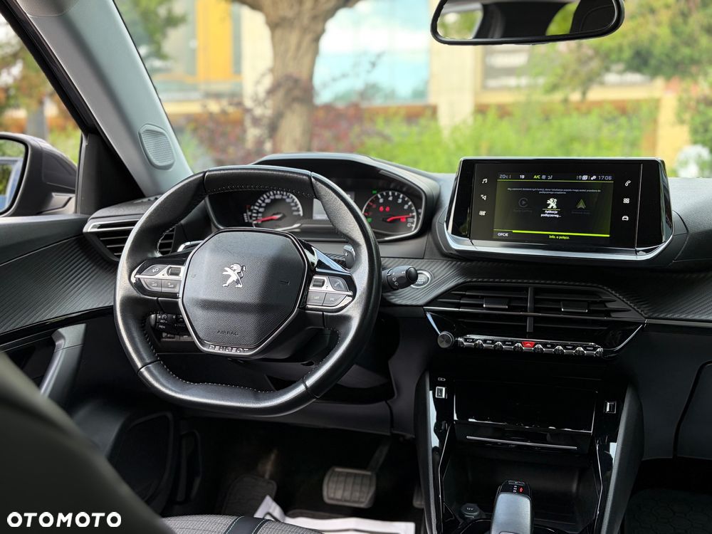 Peugeot 2008 1.5 BlueHDi Allure Pack S&S EAT8 - 28