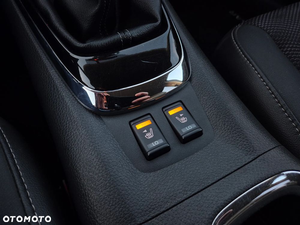 Nissan Pulsar 1.2 DIG-T Tekna - 19