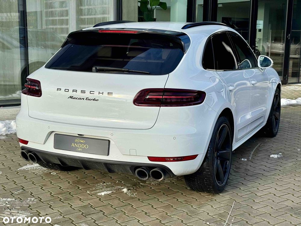 Porsche Macan - 10
