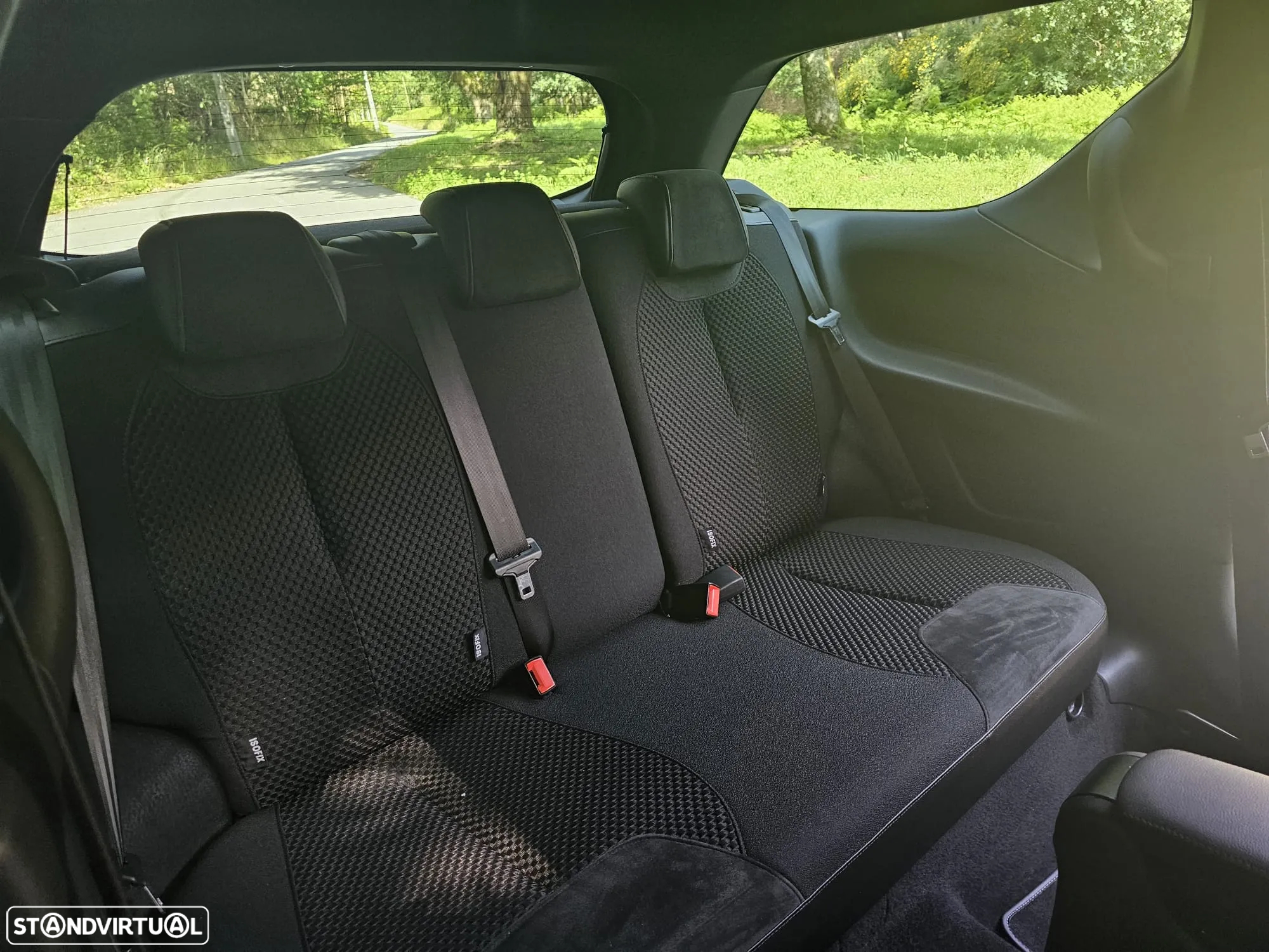 Citroën DS3 1.6 BlueHDi Sport Chic - 21