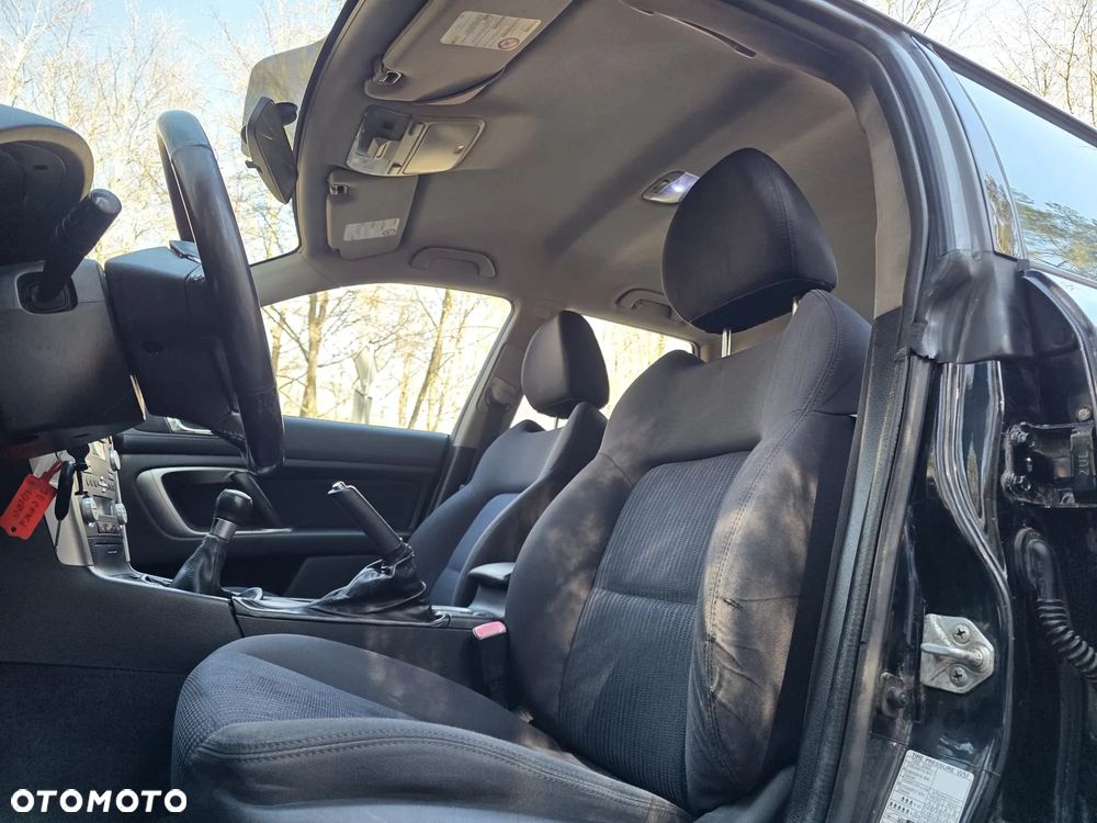Subaru Legacy 2.0D RA 000 - 7
