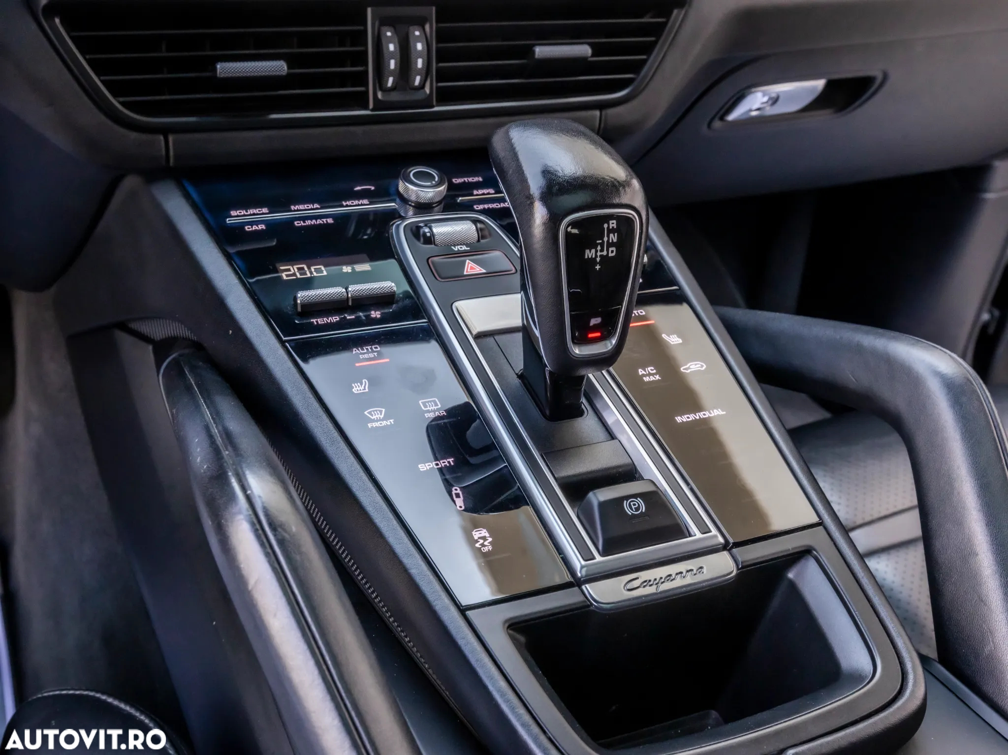 Porsche Cayenne Tiptronic S - 20