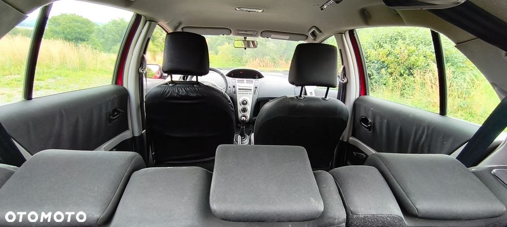 Toyota Yaris 1.3 Terra Gold - 15