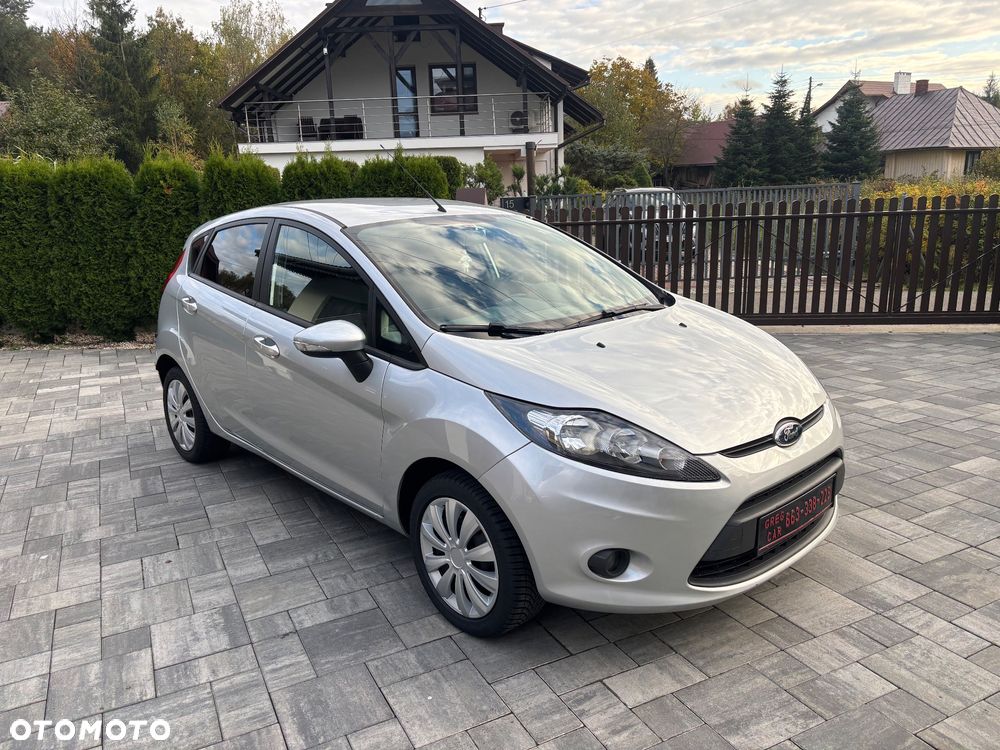 Ford Fiesta 1.25 Champions Edition - 25