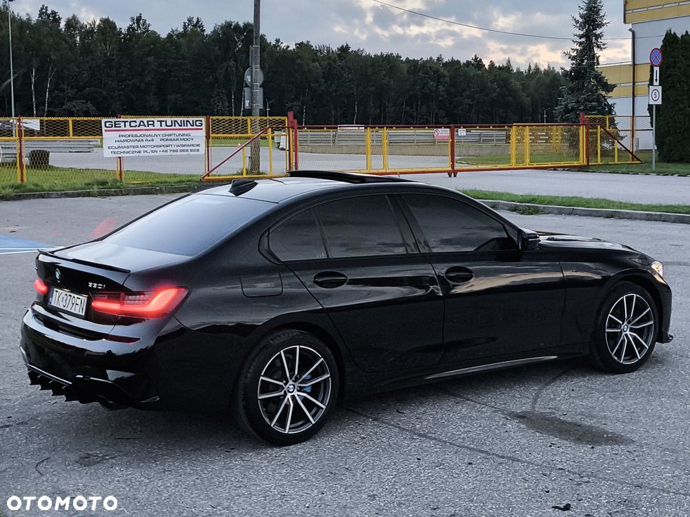 BMW Seria 3 330i xDrive Luxury Line sport - 9