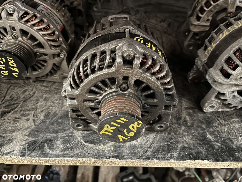 Alternator 1.6 DCI Renault Trafic III Vivaro B 231006729R - 2