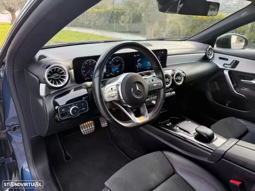 Mercedes-Benz CLA 250 e Shooting Brake AMG Line - 13