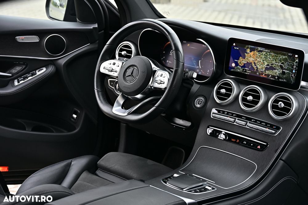 Mercedes-Benz GLC Coupe 300 d 4Matic 9G-TRONIC AMG Line Plus - 16