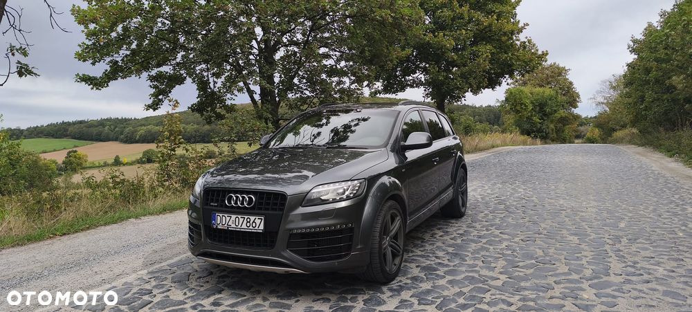 Audi Q7 - 8