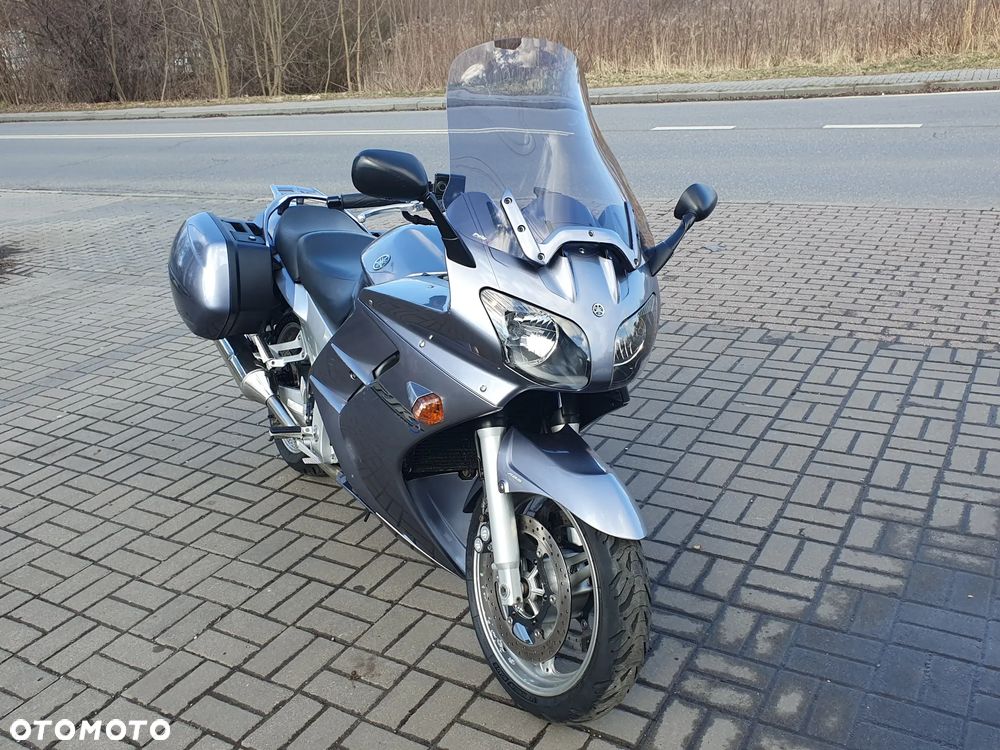 Yamaha FJR - 1