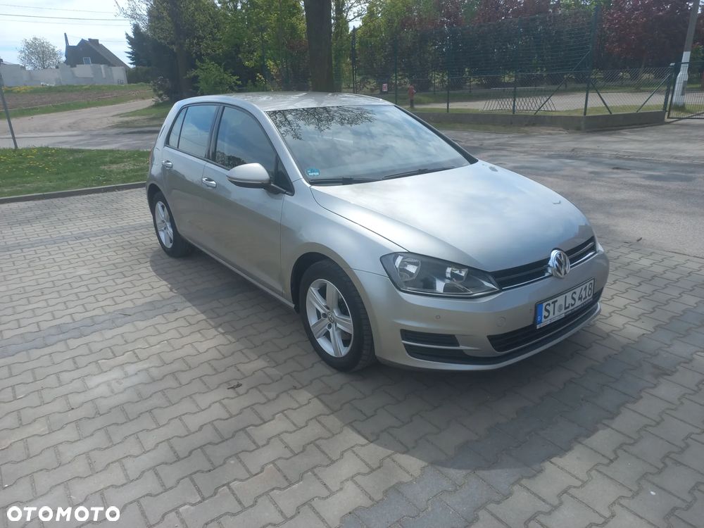 Volkswagen Golf 1.2 TSI BMT Trendline - 12