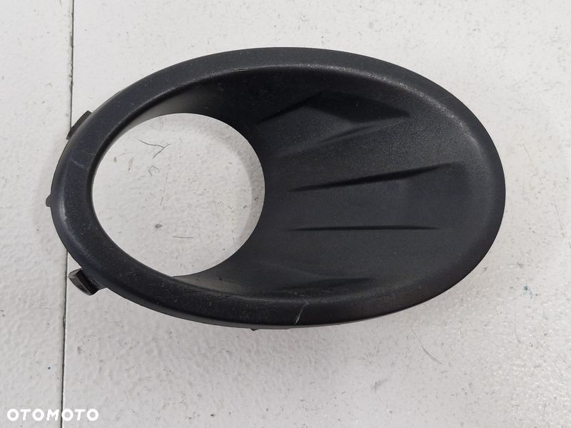 qashqai j10 ramka oprawka osłona halogenu prawy przód prawa przednia 62256br03a - 1