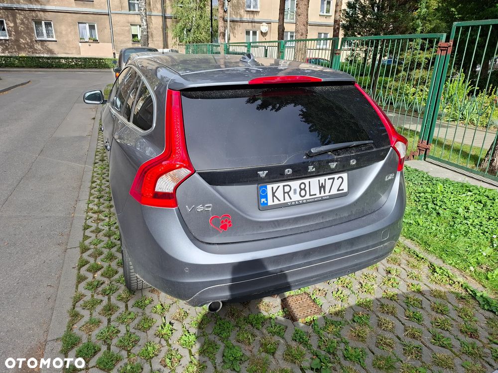 Volvo V60 D2 Geartronic Kinetic - 5