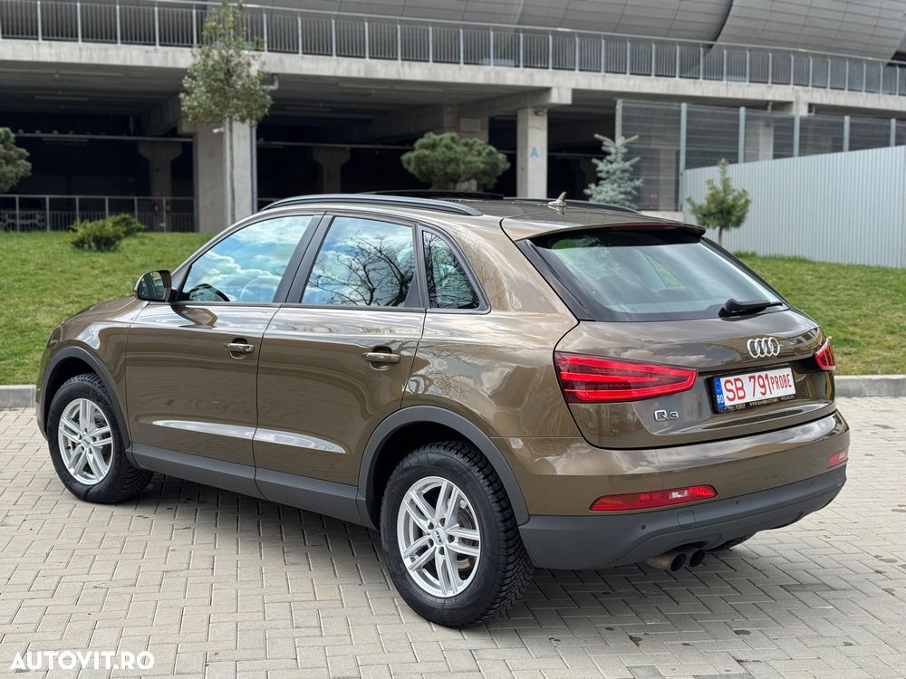 Audi Q3 2.0 TDI - 6