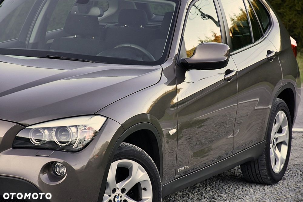 BMW X1 sDrive18d xLine - 10